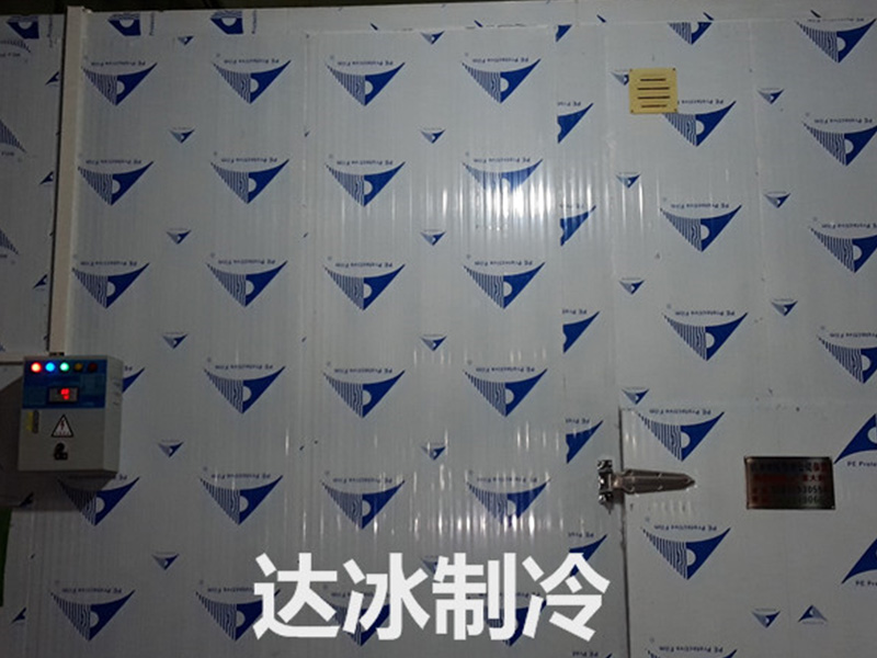 喷涂土建冷库